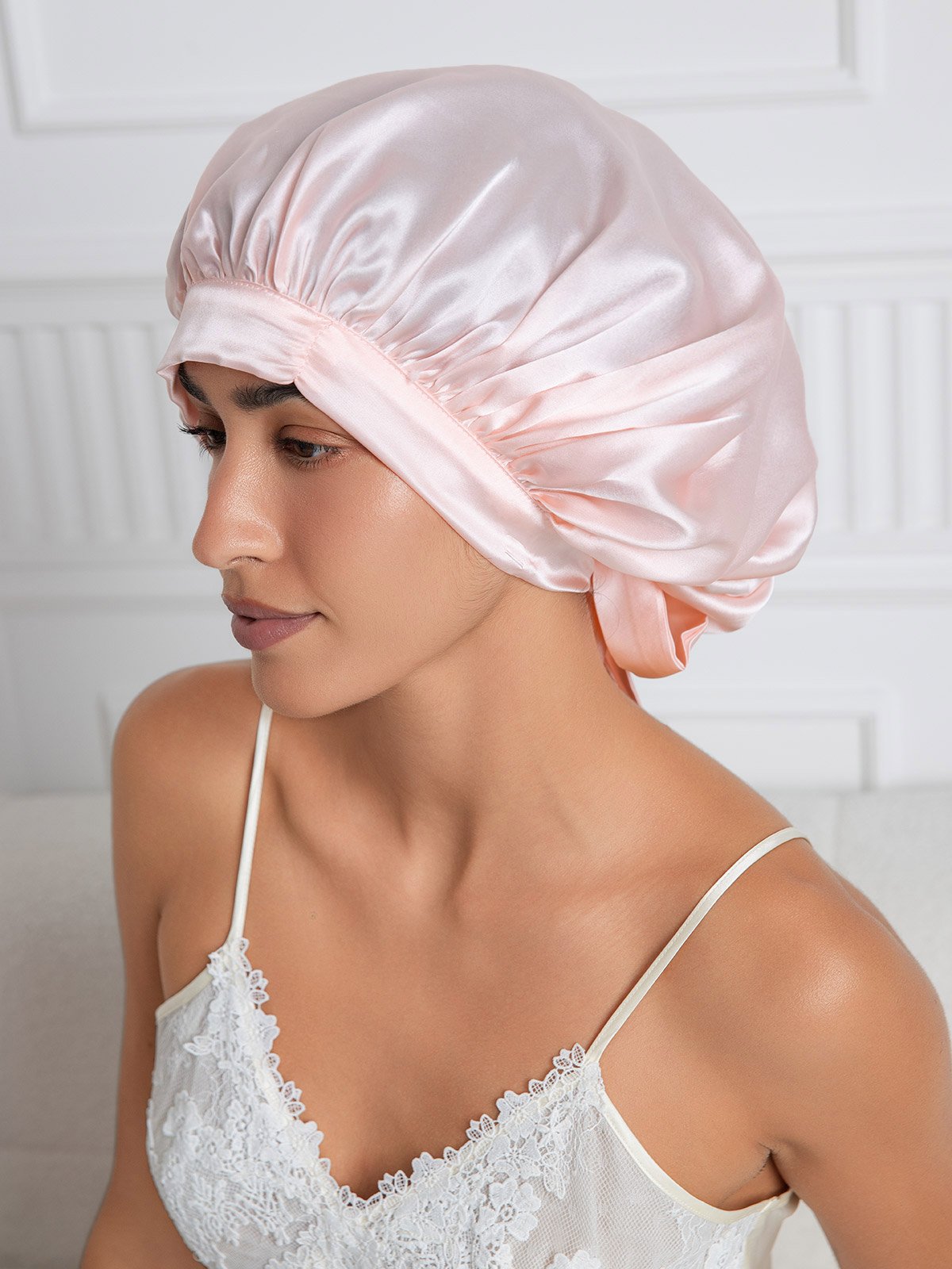 Loungewear Club™️ | Bonnet de soie avec longs rubans