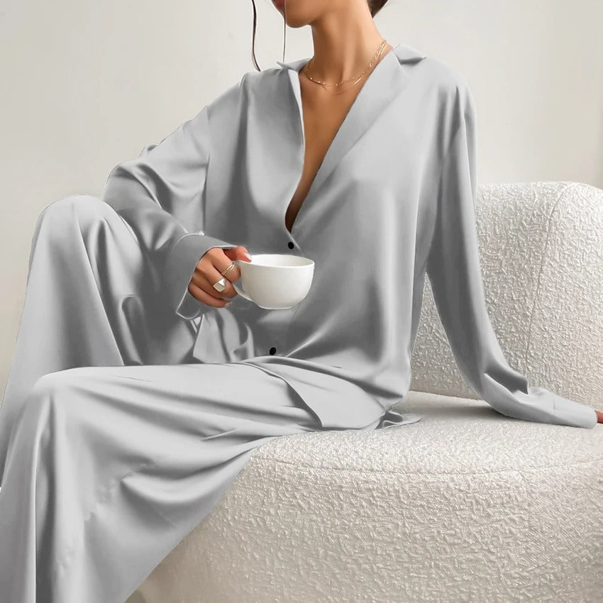 Loungewear Club™️ | Pyjama en soie surdimensionné