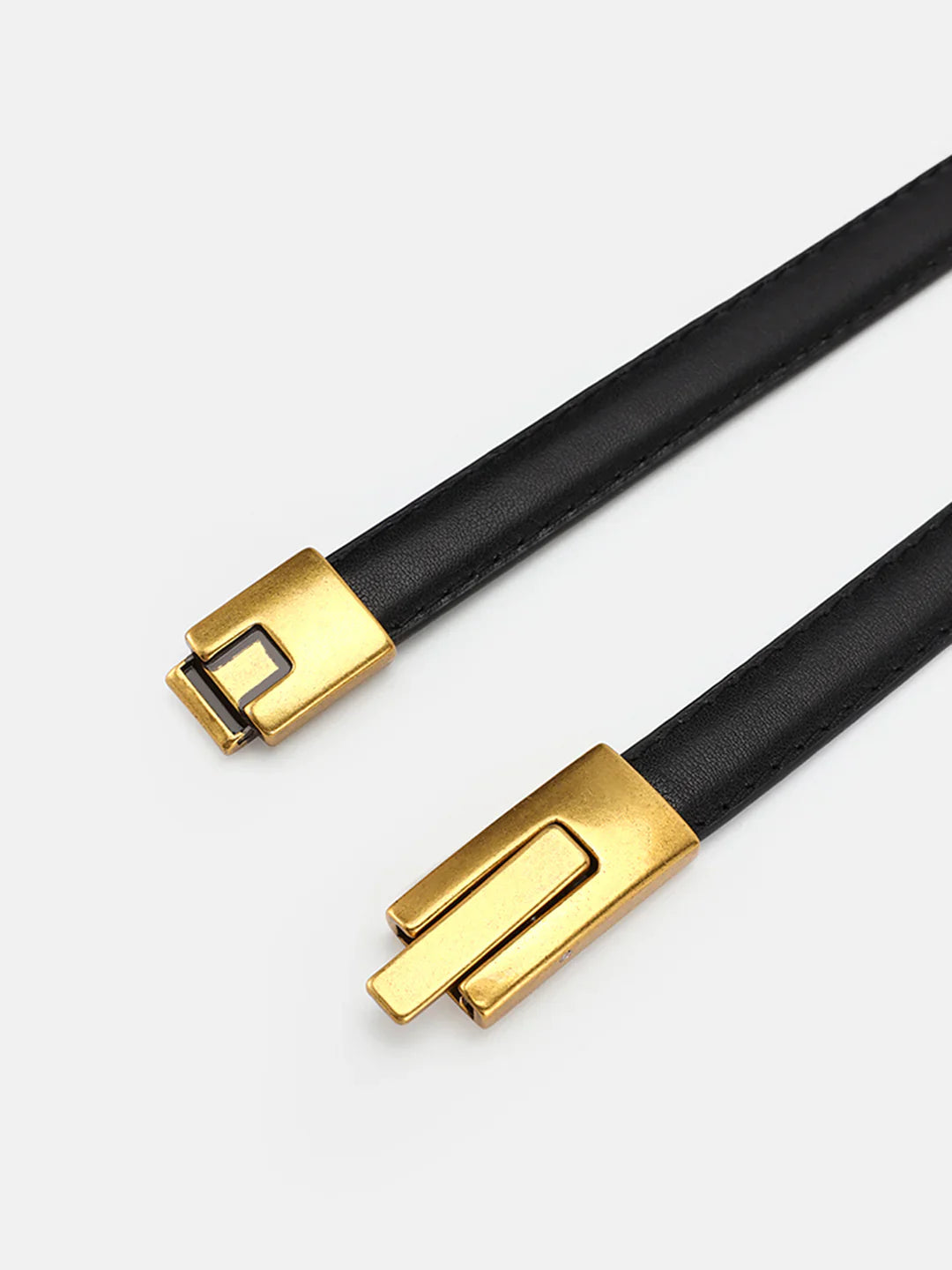 Loungewear Club™ | Ceinture Slim en Cuir Vintage avec Fermeture Magnétique