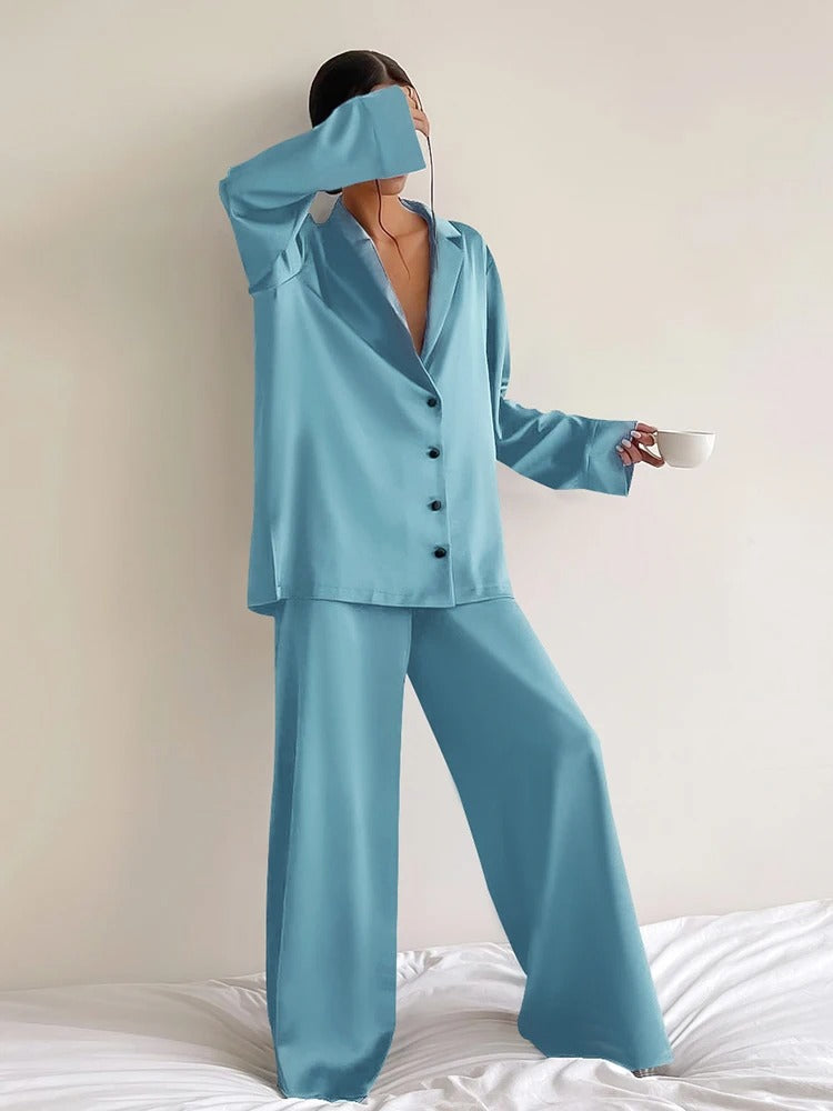 Loungewear Club™️ | Pyjama en soie surdimensionné