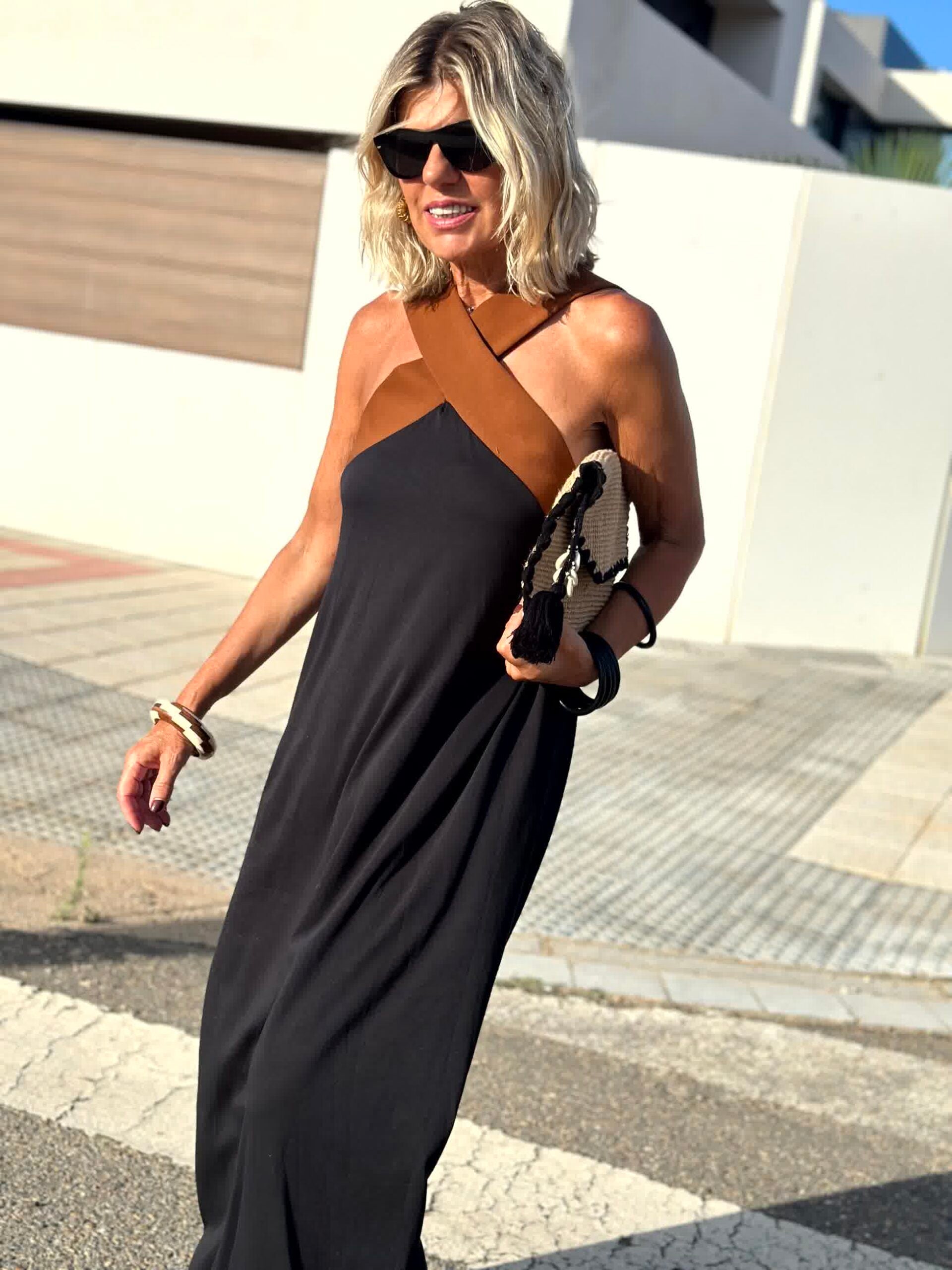 CANELA | Robe à décolleté croisé