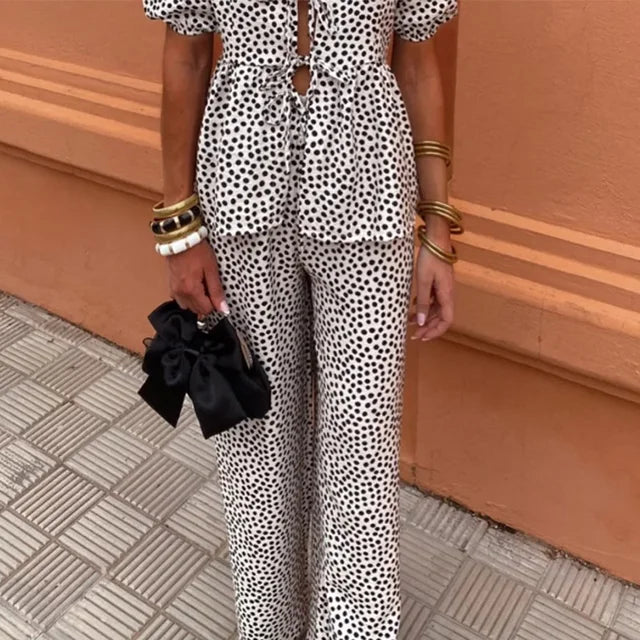 Loungewear Club™ | Ensemble à manches bouffantes et détail à nouer