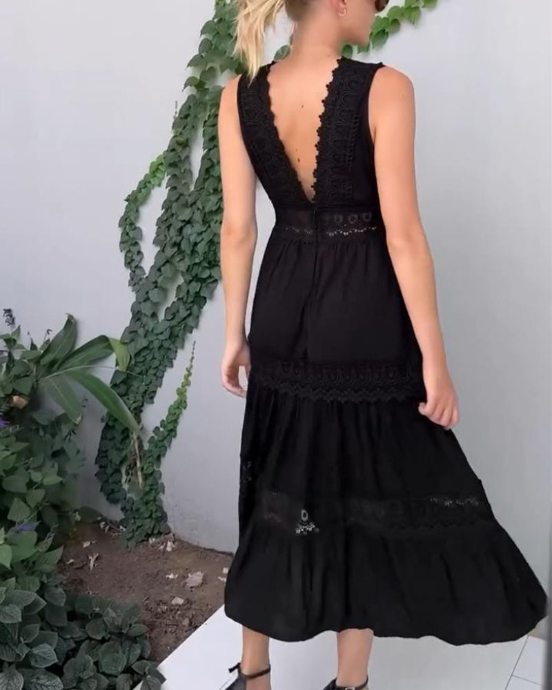 Aurélie - Robe en Dentelle Élégante avec Décolleté en V