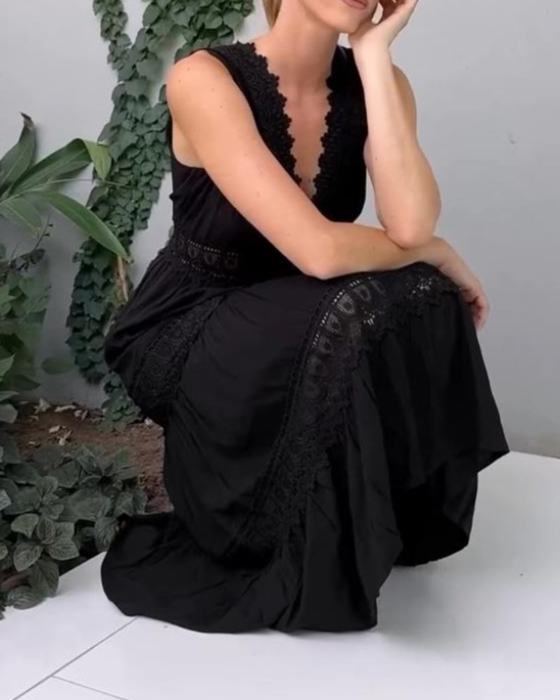 Aurélie - Robe en Dentelle Élégante avec Décolleté en V