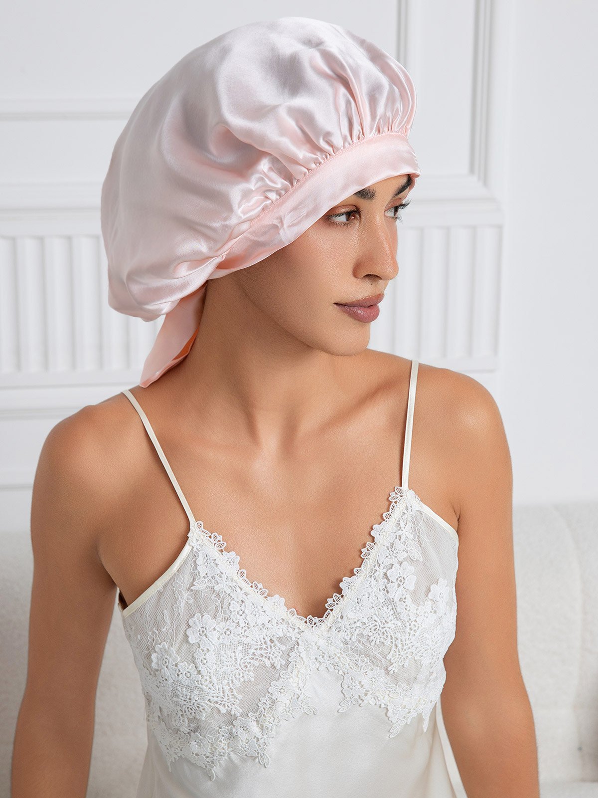 Loungewear Club™️ | Bonnet de soie avec longs rubans