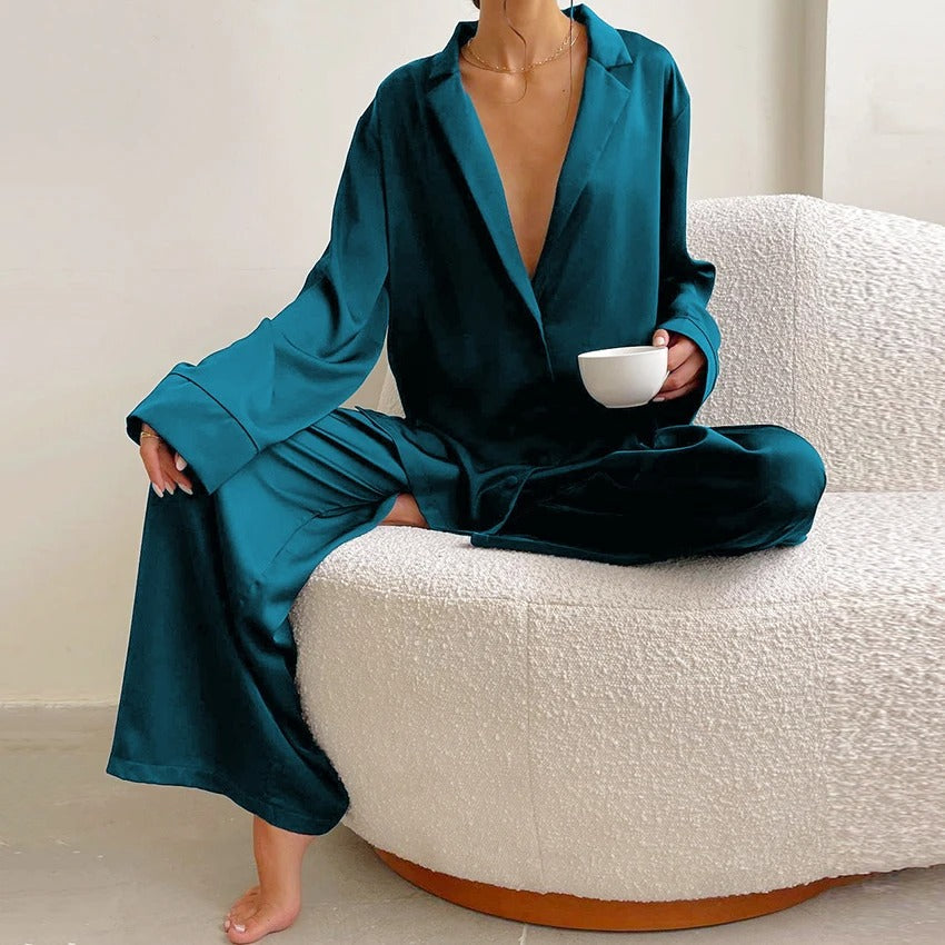 Loungewear Club™️ | Pyjama en soie surdimensionné
