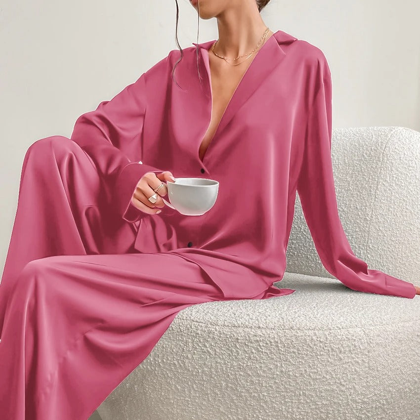Loungewear Club™️ | Pyjama en soie surdimensionné