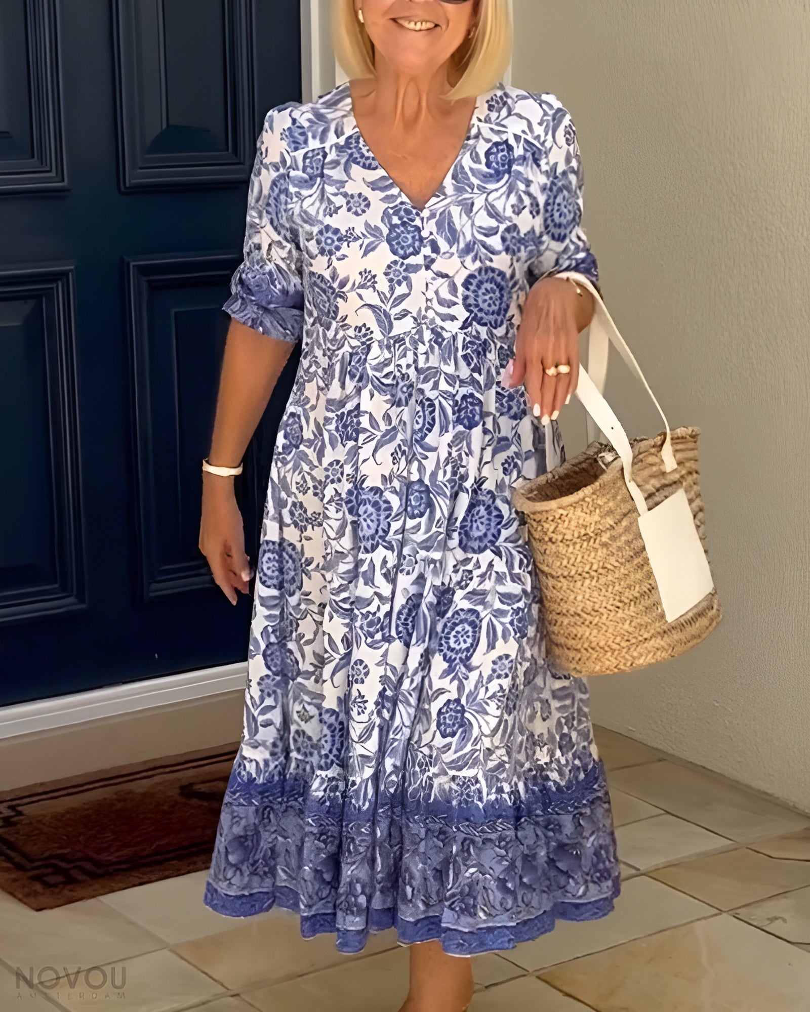 ARIA™ - Robe Florale Élegante avec Décolleté en V