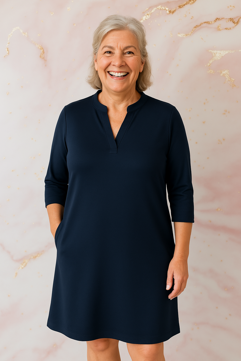 Hanneke | Robe unie à décolleté en V