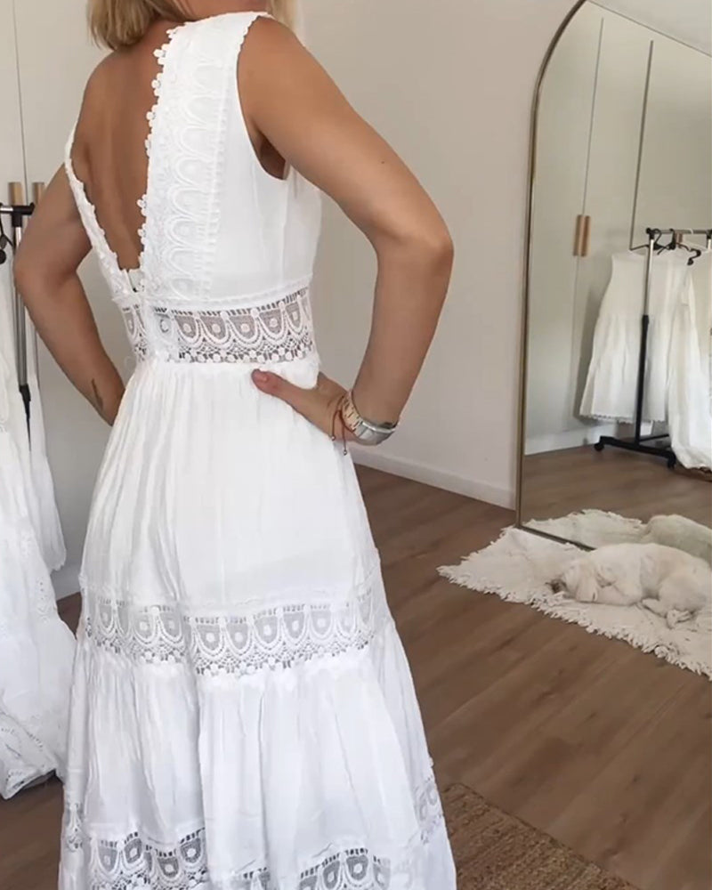 Alexa™ - Robe Camisole en Dentelle à Col V