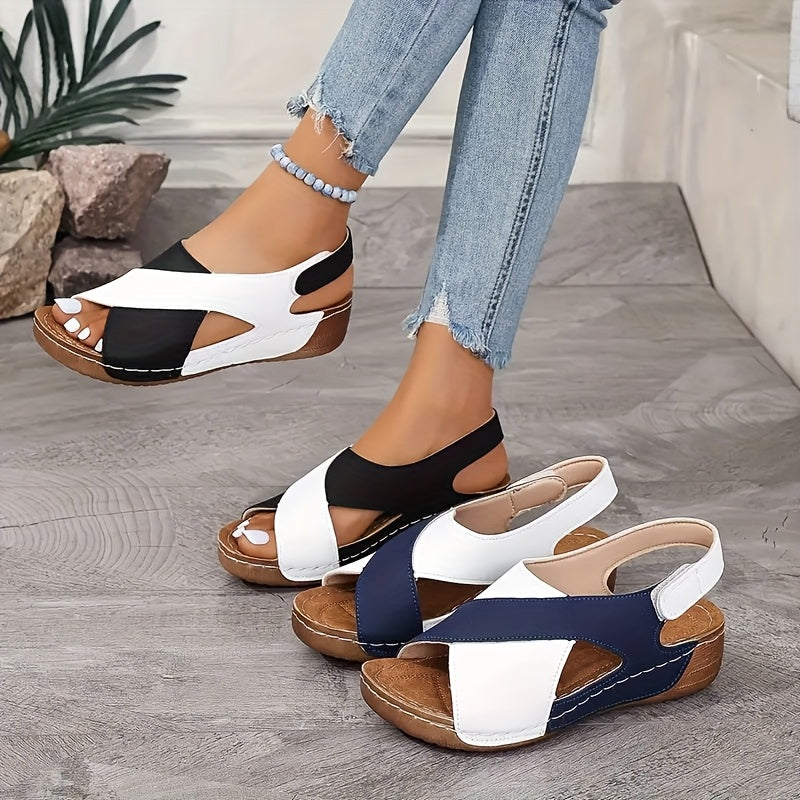 Loungewear Club™ | Sandales compensées avec lanières croisées
