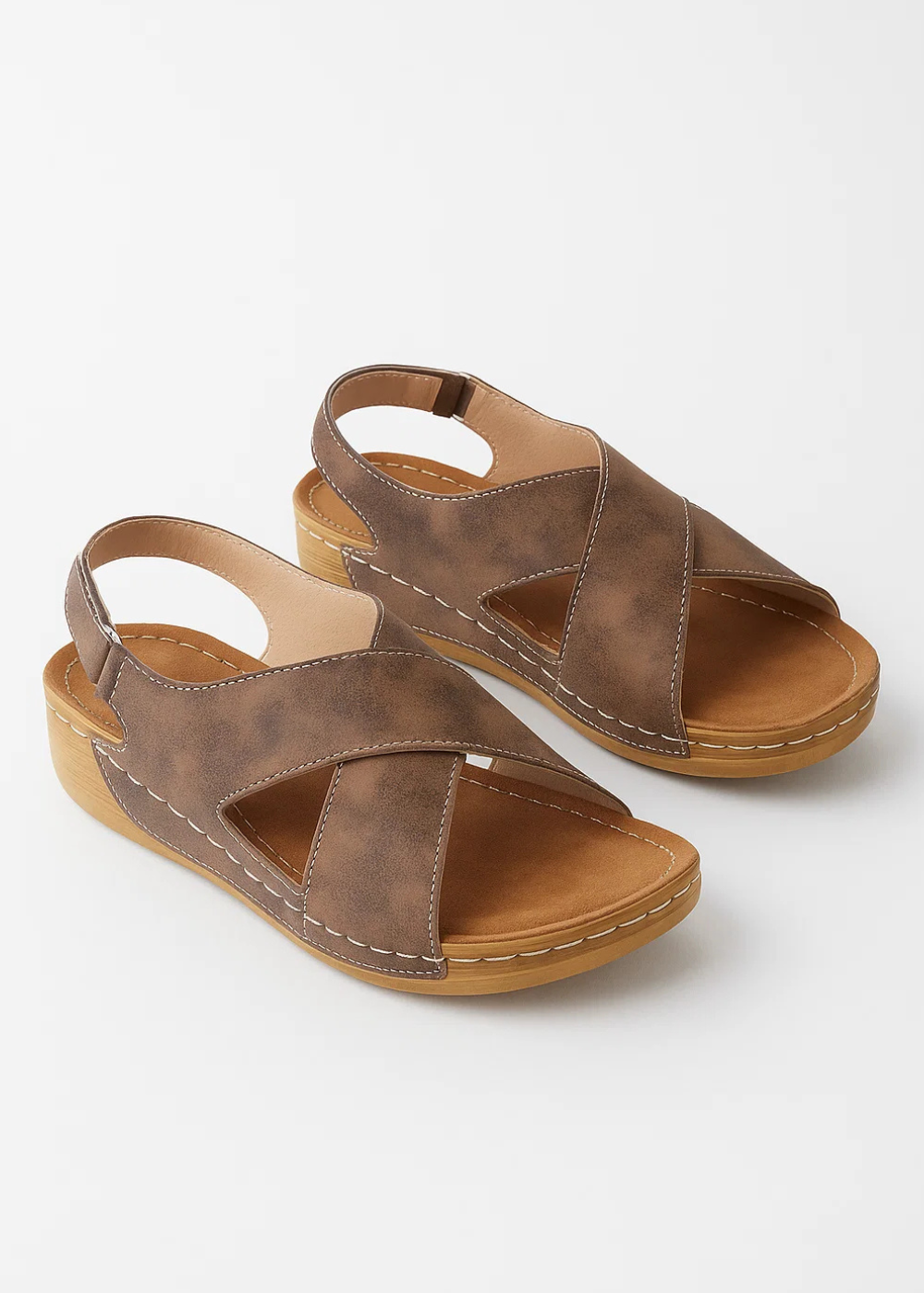 Loungewear Club™ | Sandales compensées avec lanières croisées
