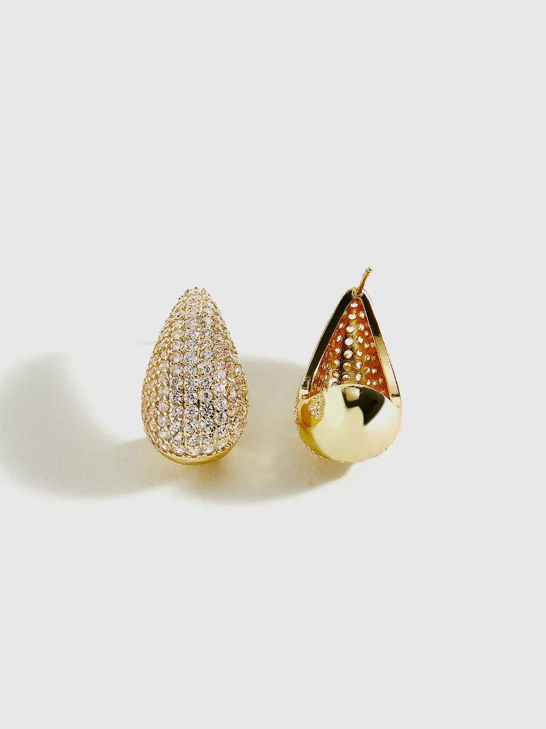 Loungewear Club™ | Boucles d'oreilles clous en cuivre