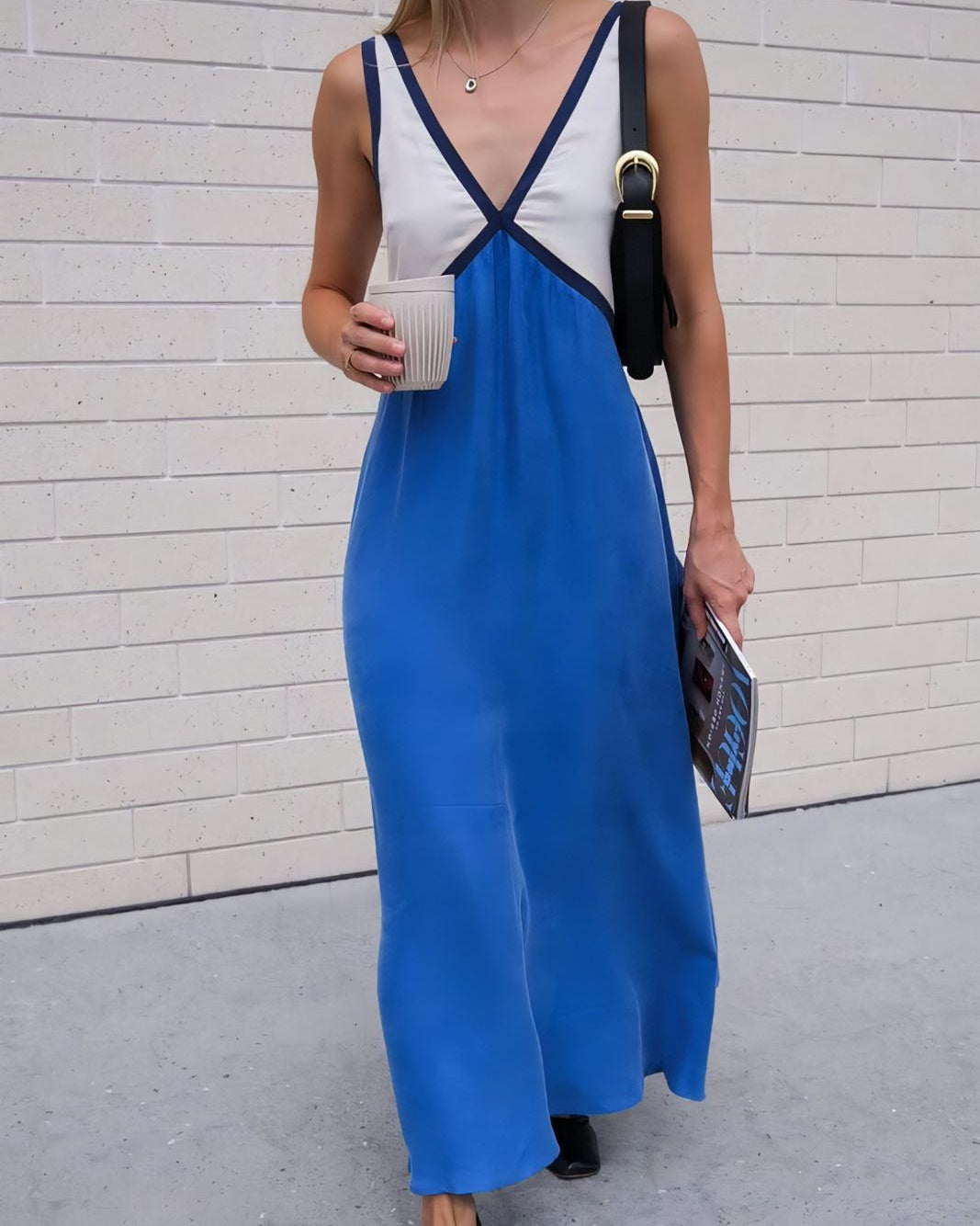 DONNA | Robe longue à col en V