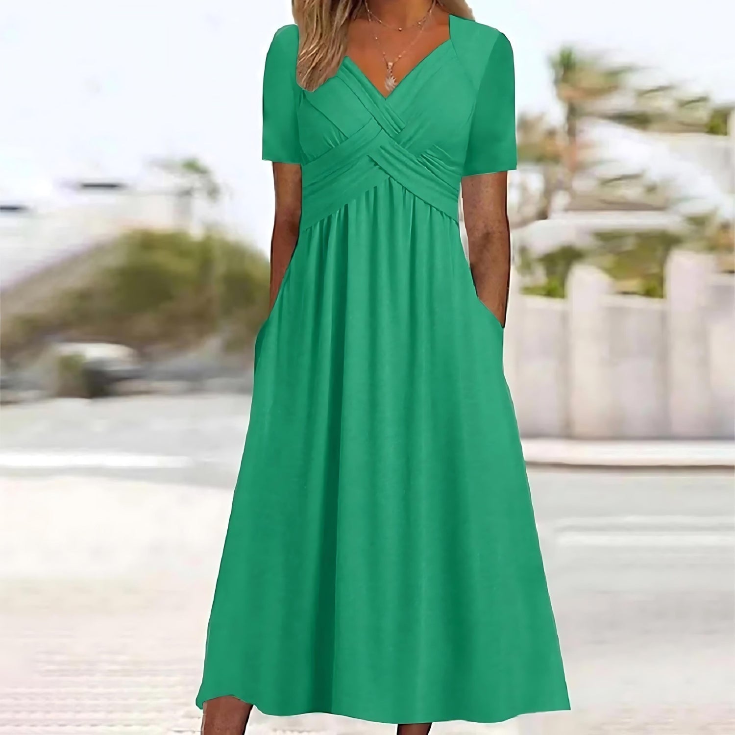 Jasmine – Robe Midi Élégante