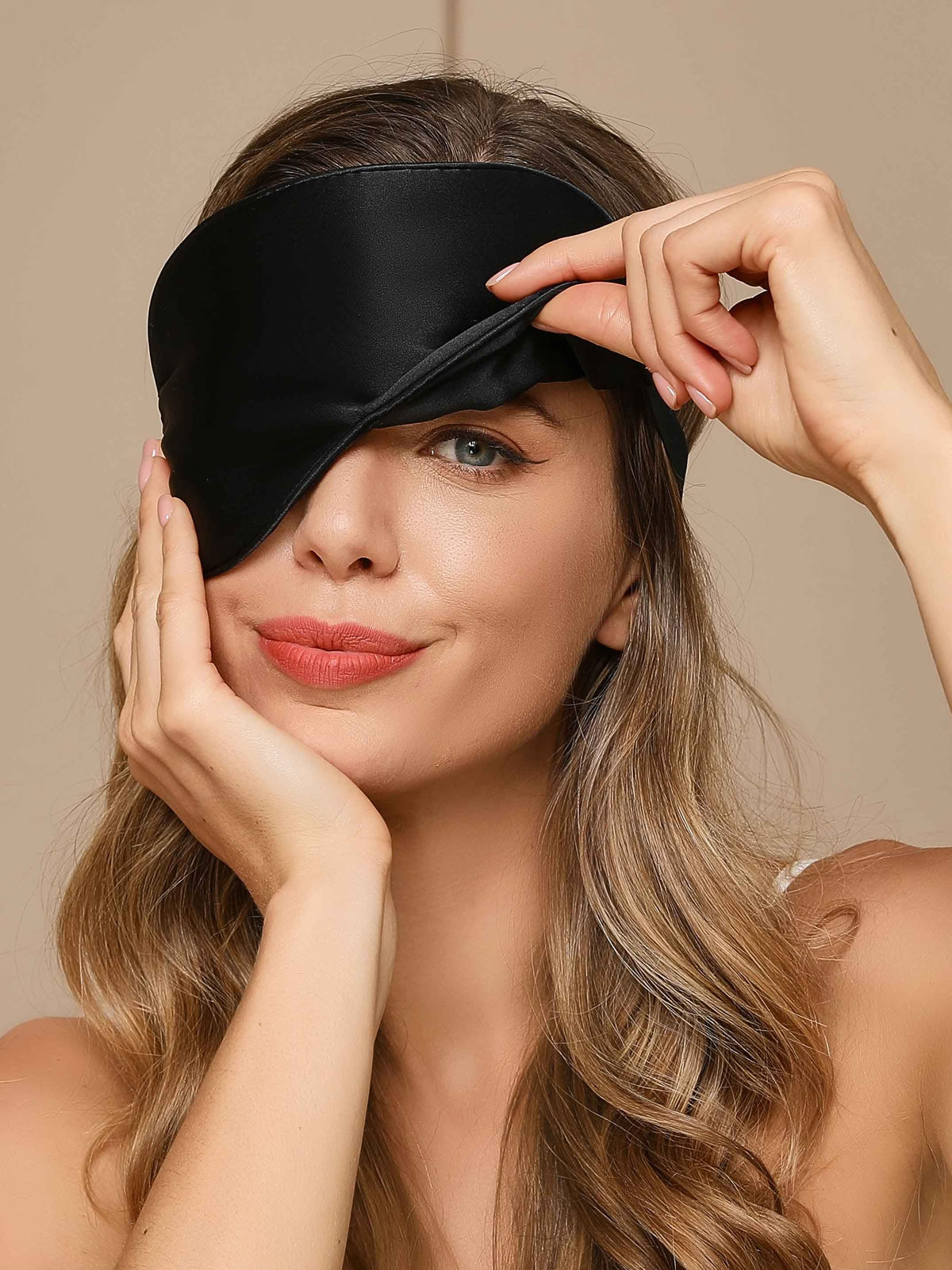 Loungewear Club™️ | Masque en soie pour les yeux